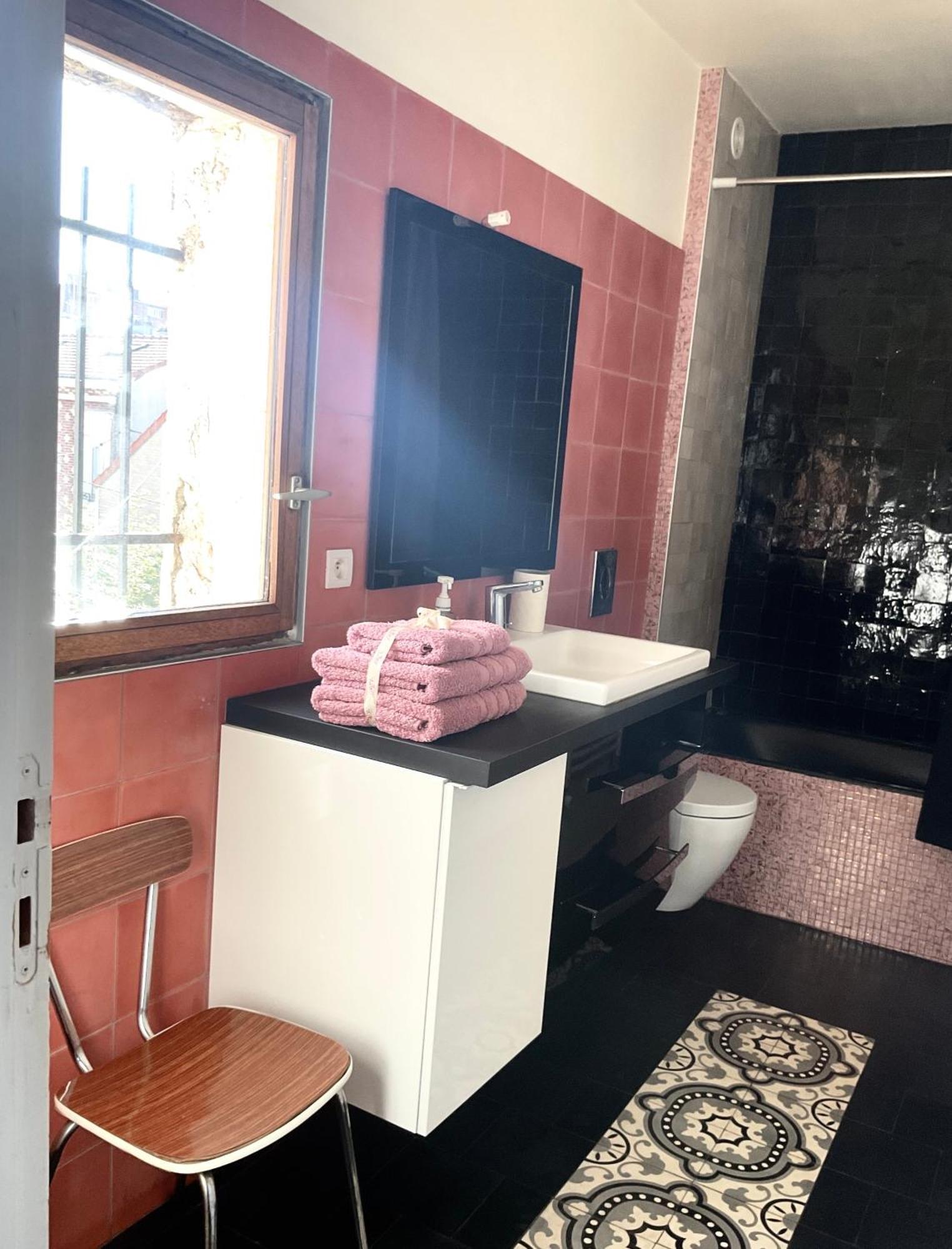 Les Marais Apartment Le Pre-Saint-Gervais ภายนอก รูปภาพ